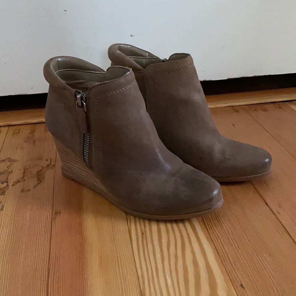 Crown Vintage Christa Stacked Heel Leather Booties 7.5‎